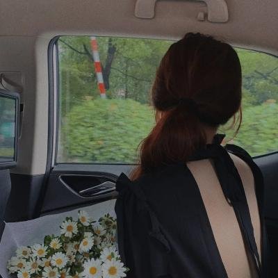 田间小路的花花公子