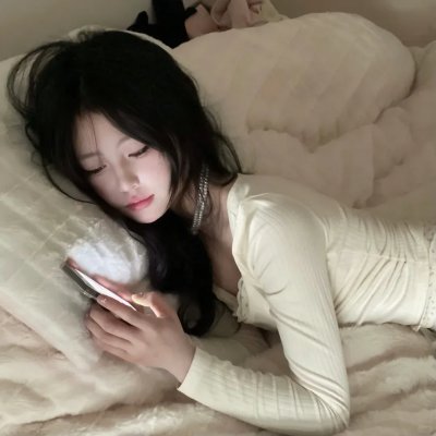 校草是女生